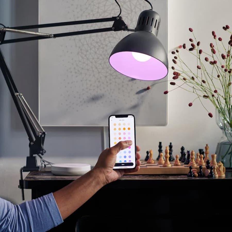 Hub DIRIGERA per regolare le luci smart - Foto: Ikea