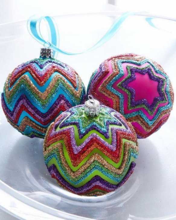 DIY Christmas balls with Creative Mamy colored salt