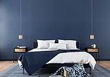 Camera da letto color blu intenso