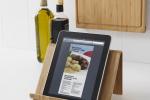 Regali di Natale low cost: supporto per tablet - Foto: Ikea