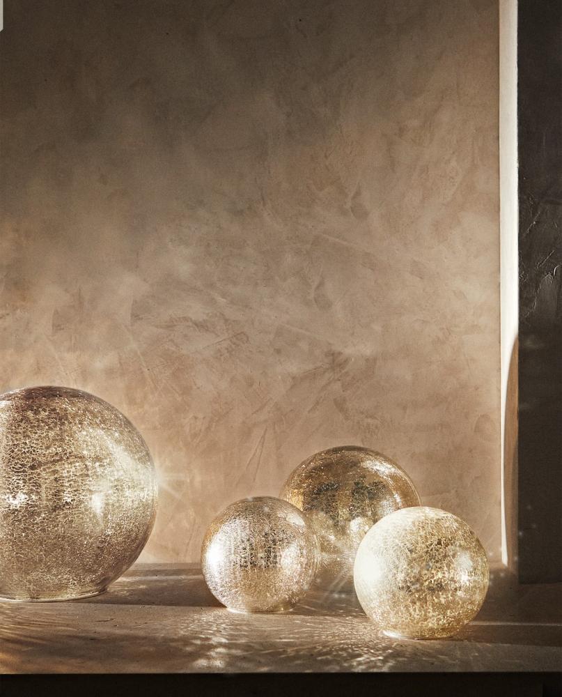 Lampade palline di Natale - Foto: Zara Home
