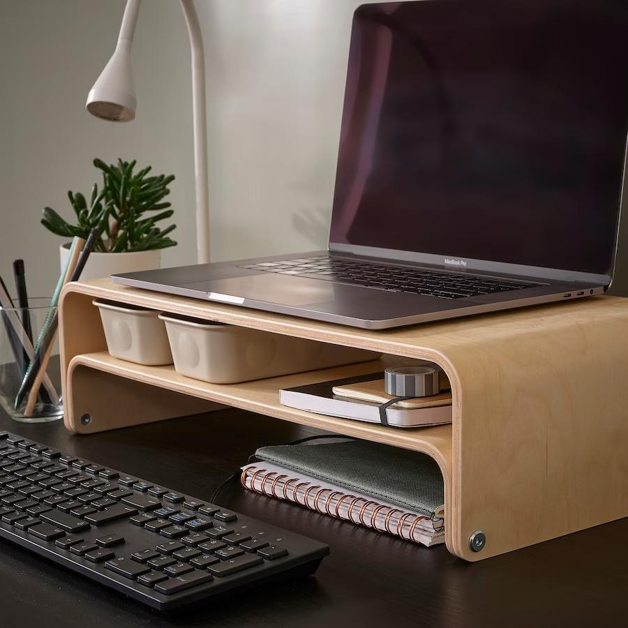 Oggetti da scrivania originali: supporto notebook Ikea