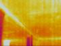Immagine termografica a lavoro completato si nota la differenza termica tra pilastri non isolati e solaio coibentato
