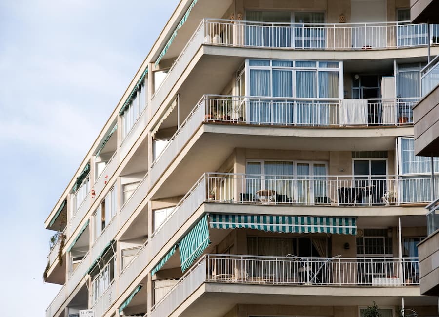 ▷ In condominio si può cucinare sul balcone ?