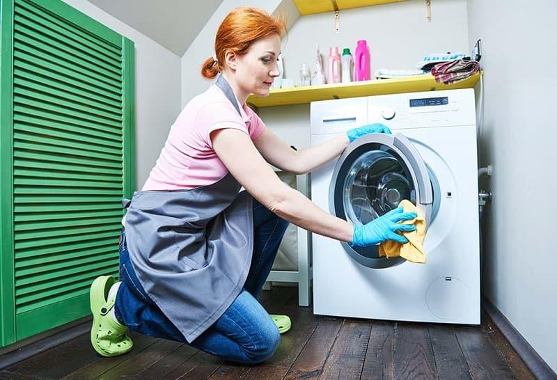 Pulire lavatrice esternamente, da wttee.com