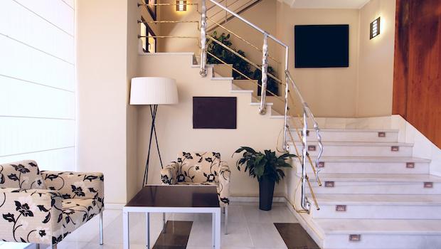 Möbel unter der Treppe: Entspannungsbereich - Foto: Getty Images