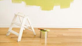 Dipingere casa: cosa bisogna fare per evitare di sporcare