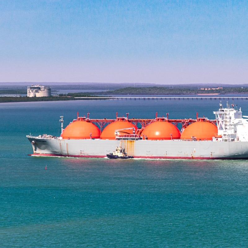 Trasporto marittimo gas per impianti industriali