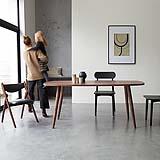 Abbinamento sedie stile vintage con tavolo moderno - Tikamoon