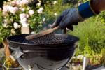 Come pulire griglia barbecue, da housebeautiful.com
