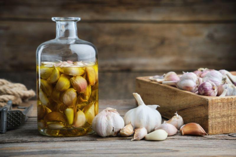 L'infuso d'aglio può essere usato per prevenire gli attacchi