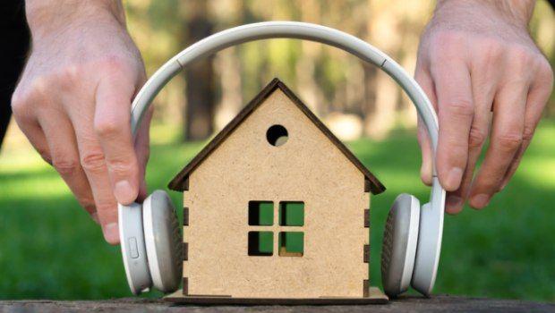 Isolamento acustico fai da te per insonorizzare casa low cost
