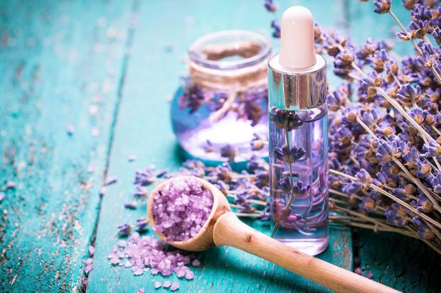 Essential oils for environments
