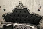 Luana letto barocco in colore nero di Orsitalia