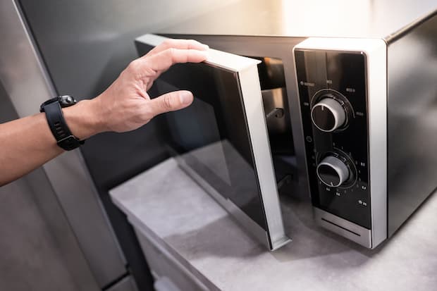 5 cose che non sai sul forno a microonde 