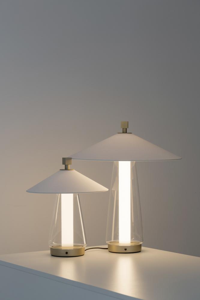 Lampada da tavolo Asia - Foto: Marco Reggi per Contardi Lighting