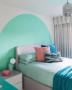 Idee parete dietro letto colorata, da minimalism.one 