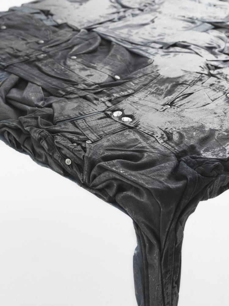 Riciclo creativo stoffa per tavolo, linea Rememberme - Foto: Horm