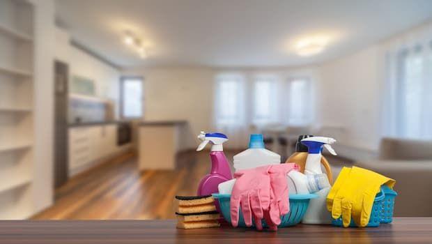 Come pulire casa velocemente al rientro dalle vacanze