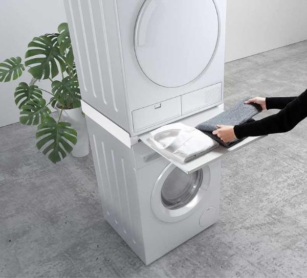 Come poggiare asciugatrice su lavatrice e avere un piano estraibile 