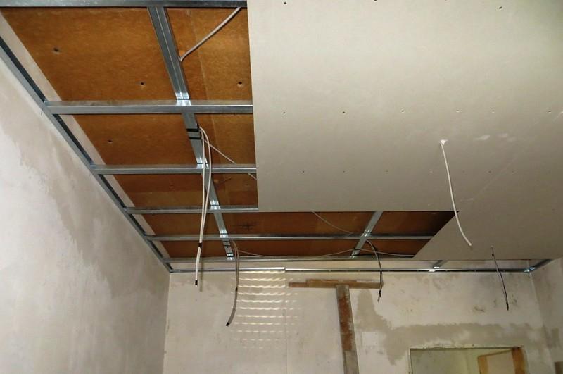 Isolamento acustico soffitto con pannelli isolanti - Beton Wood srl