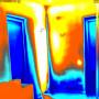 Immagine termografica che evidenzia infissi con forti dispersioni termiche