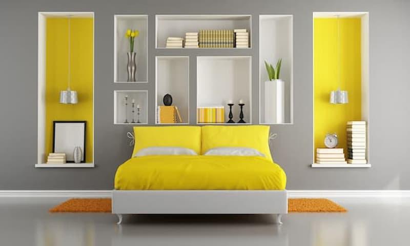 Camera da letto gialla