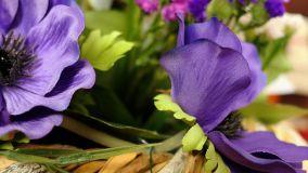 5 idee per decorare casa con i fiori finti
