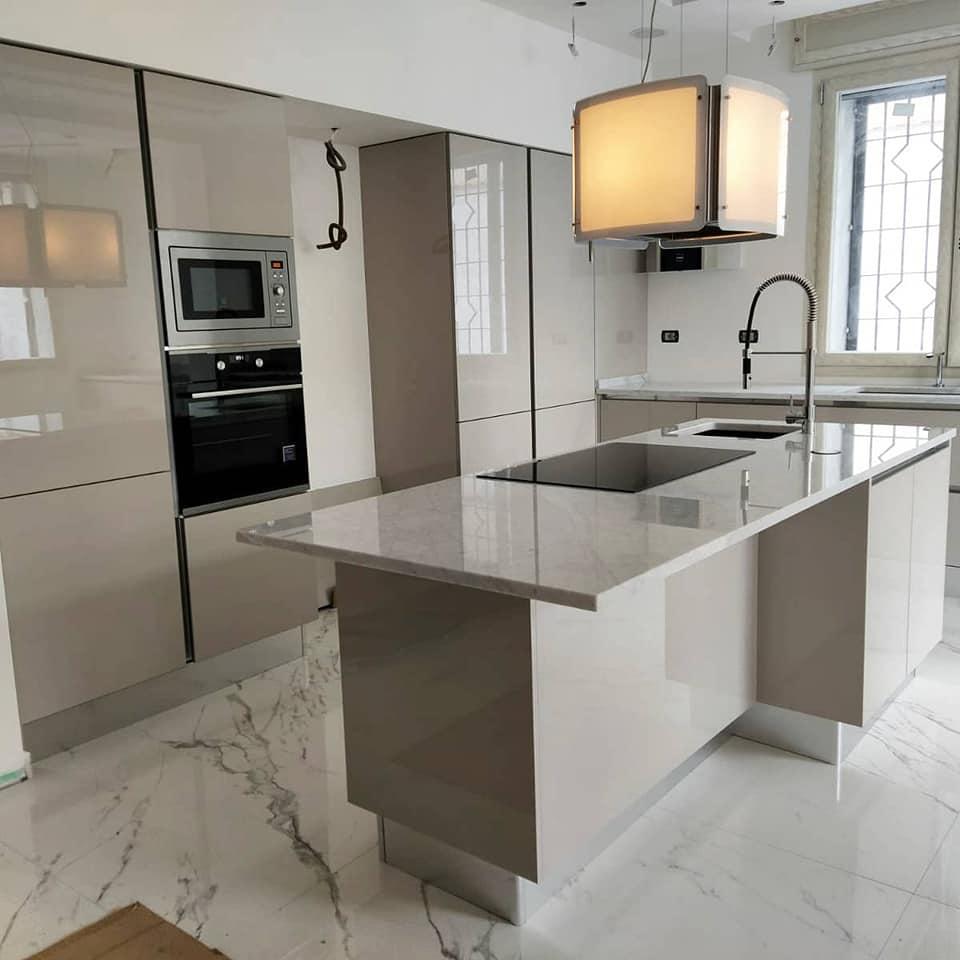Top cucina marmo Bianco di Carrara - Navoni Marmi
