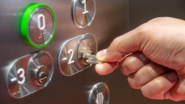 Vantaggi e svantaggi dell'ascensore condominiale con chiave o pin