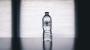 Acqua in bottiglia - Fonte foto: Steve Johnson, Unsplash