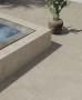 Gres porcellanato per bordo piscina della collezione outdoor di Pastorelli -  Del Conca