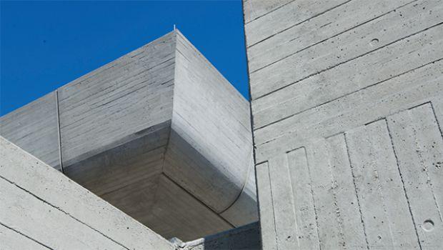 Protezione del cemento armato con vernici specifiche