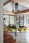 Tavolo quadrato con piano appoggio in vetro - foto Pinterest