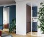 Porta scorrevole in vetro-alluminio bianco senza decori