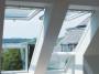 Finestra per tetti con affaccio a balcone con ringhiera