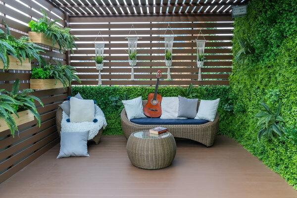 Veranda per giardino realizzata in legno