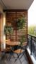 Grigliati in legno per delimitare e decorare il balcone
