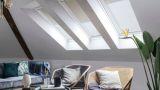 Comfort in mansarda con le tende a rullo