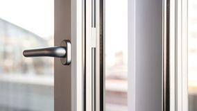 Alluminio anodizzato per elementi architettonici