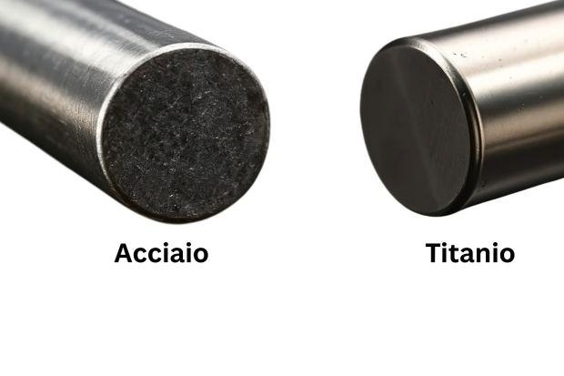 Confronto tra acciaio e titanio