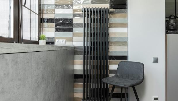 Calorifero color antracite - Fonte foto: Pexels