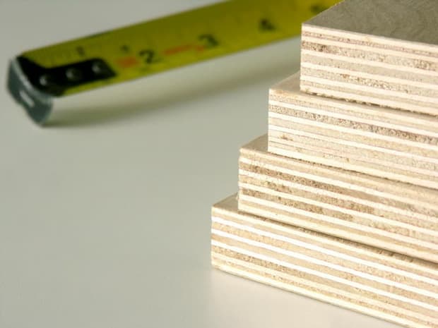 pannelli di legno e metro