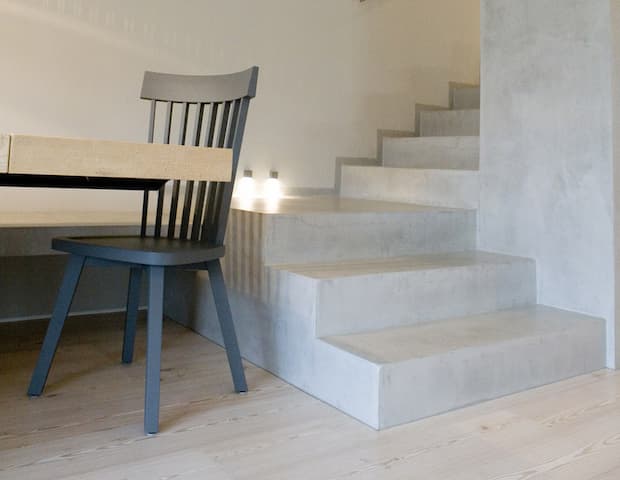 Perché dovresti scegliere la scala in microcemento per la tua casa