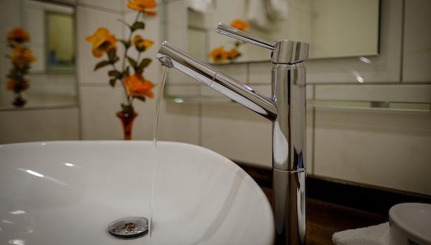 Perdite d'acqua, lavandino bagno