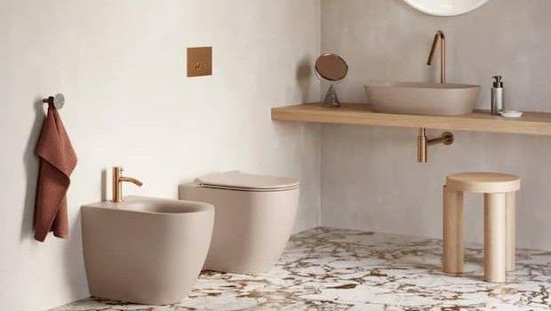 WC con scarico traslato: soluzione salva-ristrutturazioni senza demolizioni