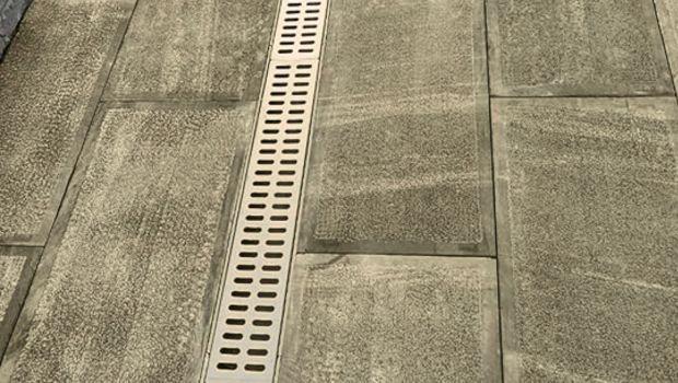 Drenaggi lineari per balconi esistenti senza demolizione