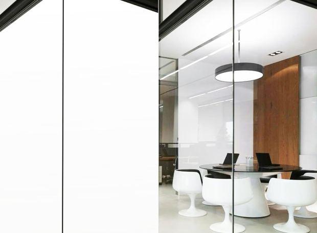 Le pellicole PDLC offrono privacy anche in contesti lavorativi