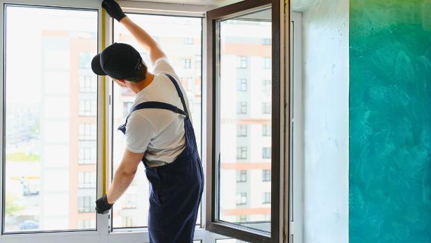 Nastri autoespandenti per la posa dei serramenti: funzionamento, posa e vantaggi reali