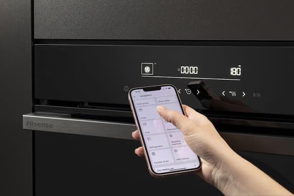 Forno smart di Hisense Italia
